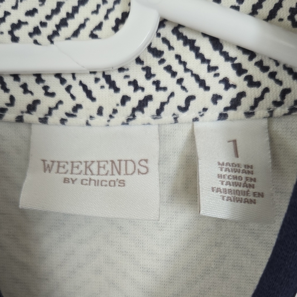 Chico's Weekends Navy & White Patterned Knit Vest Size 1 Unisex - Picture 2 of 7
